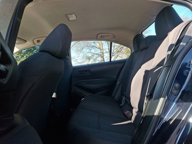 Used 2022 Toyota Corolla LE image 10