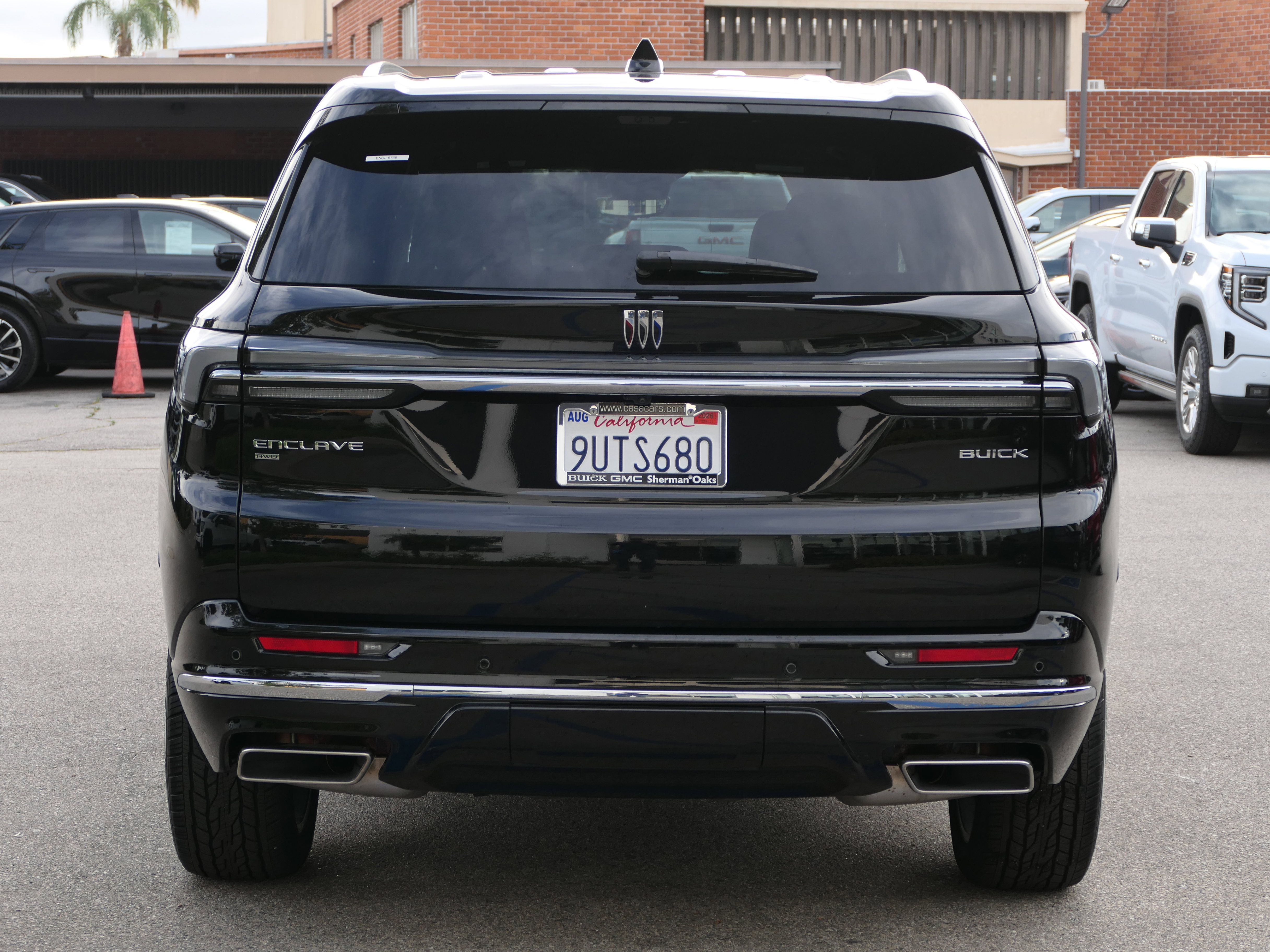 New 2026 Buick Enclave Avenir w/ Super Cruise Package image 4