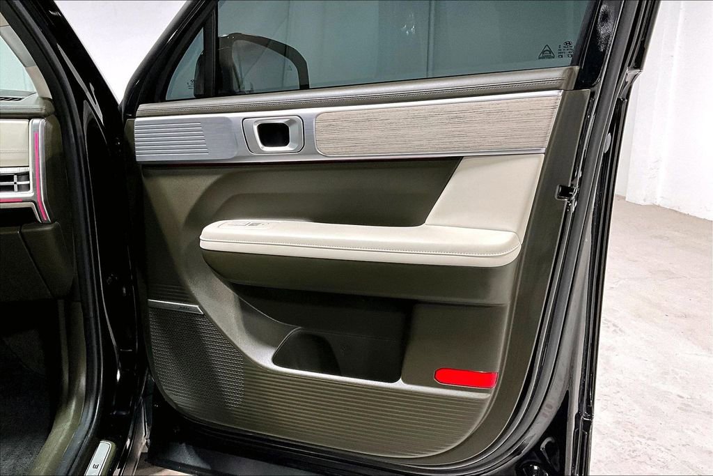 Used 2025 Hyundai Santa Fe Calligraphy image 23