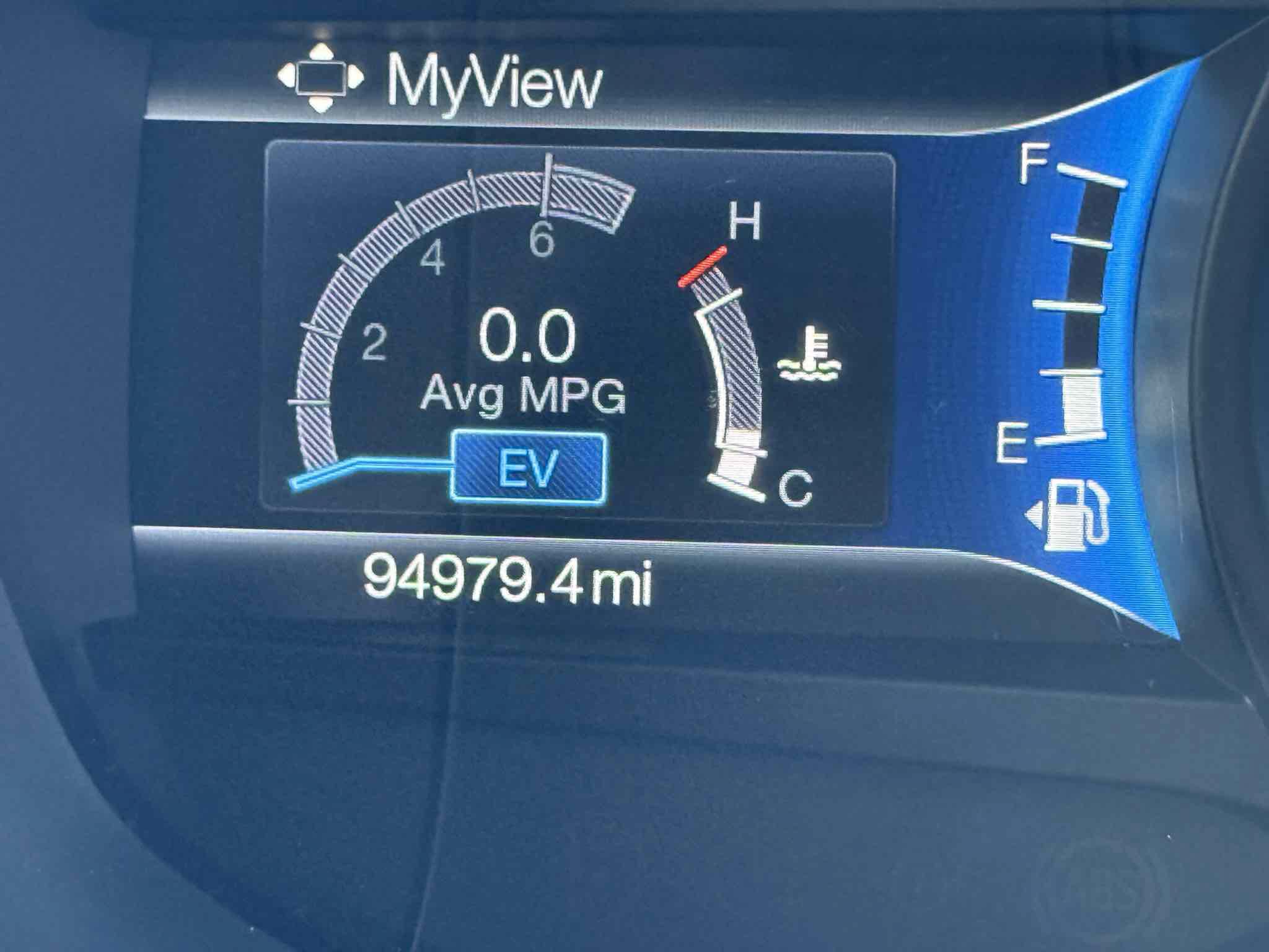 Used 2019 Ford Fusion Energi Titanium FWD image 22