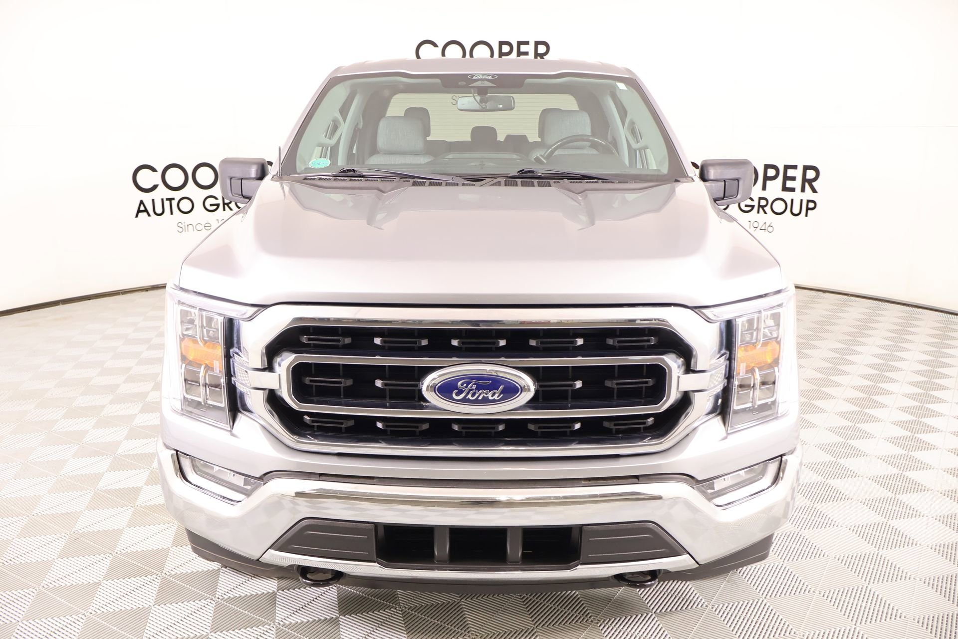 Used 2022 Ford F150 XLT w/ Equipment Group 302A High image 9