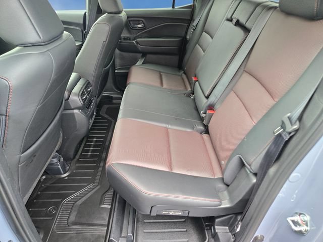 Used 2025 Honda Ridgeline Black Edition image 18