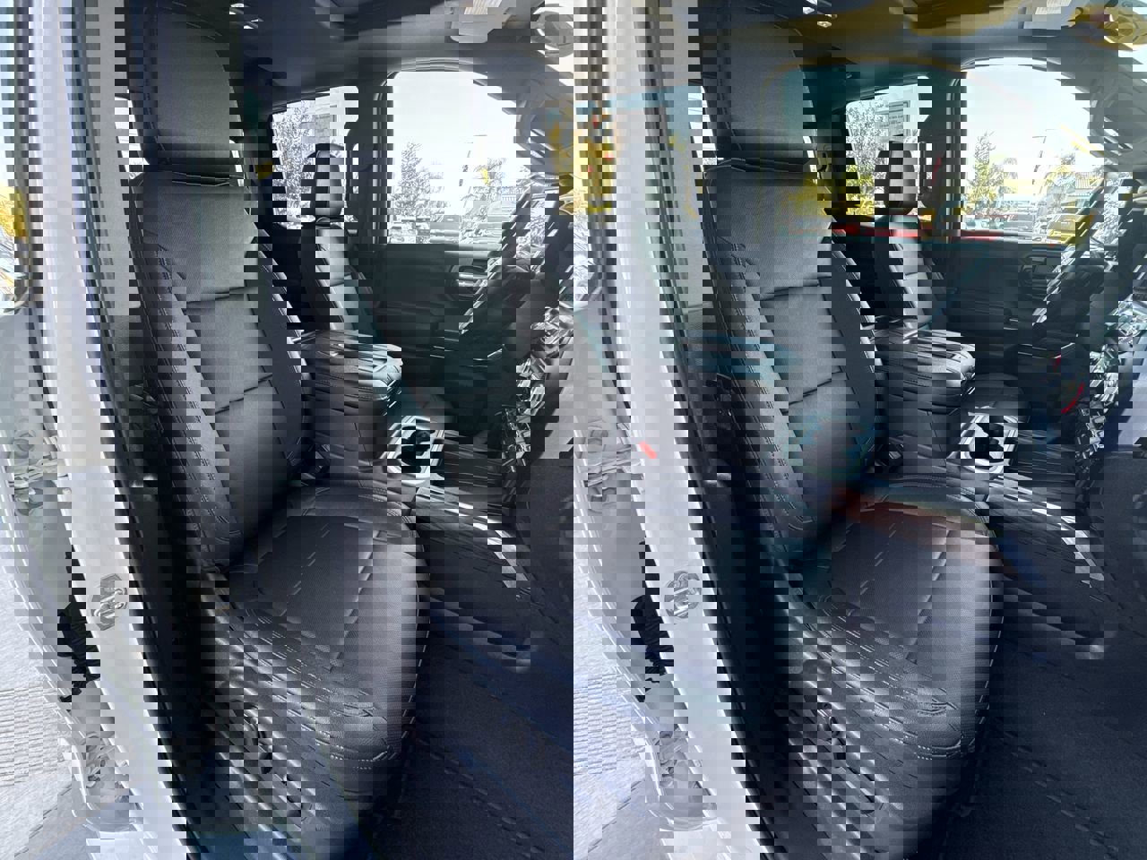 Used 2022 GMC Sierra 1500 SLT w/ SLT Premium Plus Package image 27