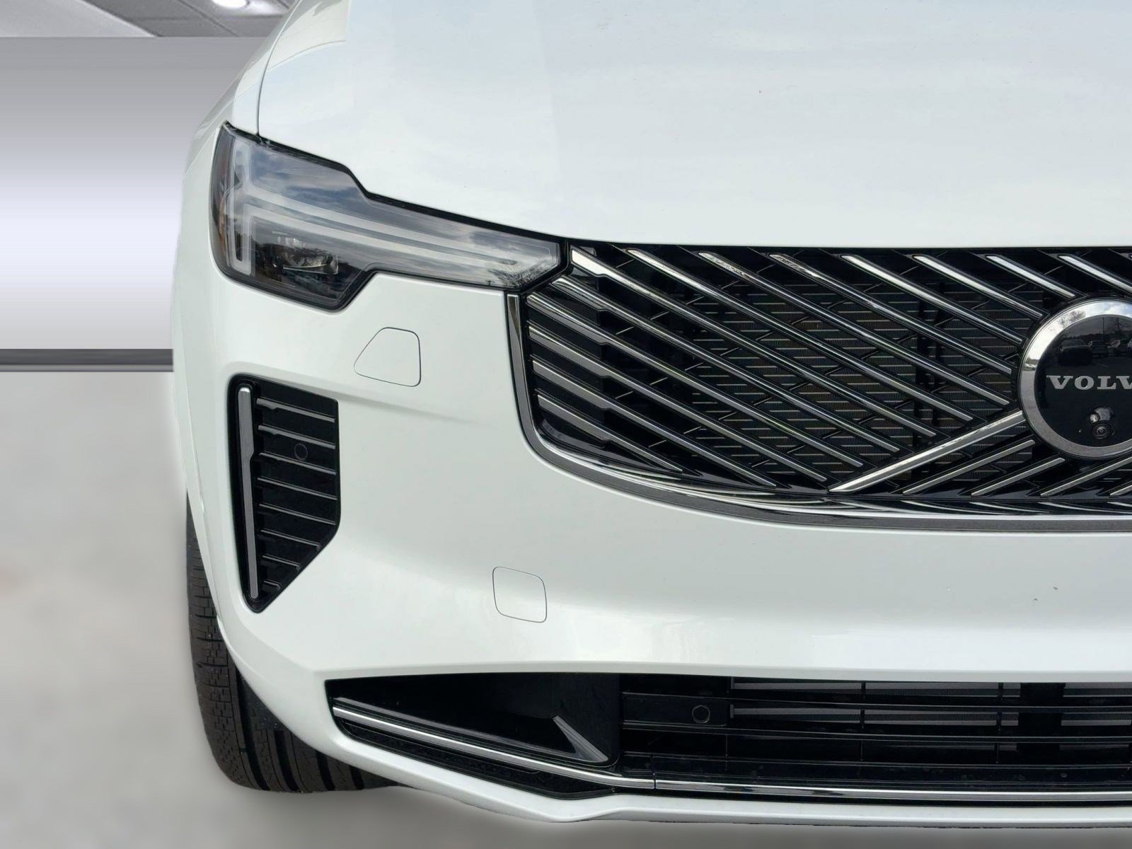 New 2026 Volvo XC90 T8 Plus image 11