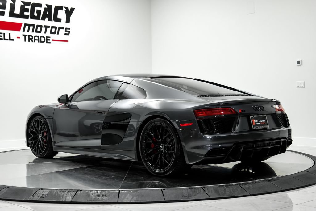 Used 2018 Audi R8 V10 AWD/4WD image 11