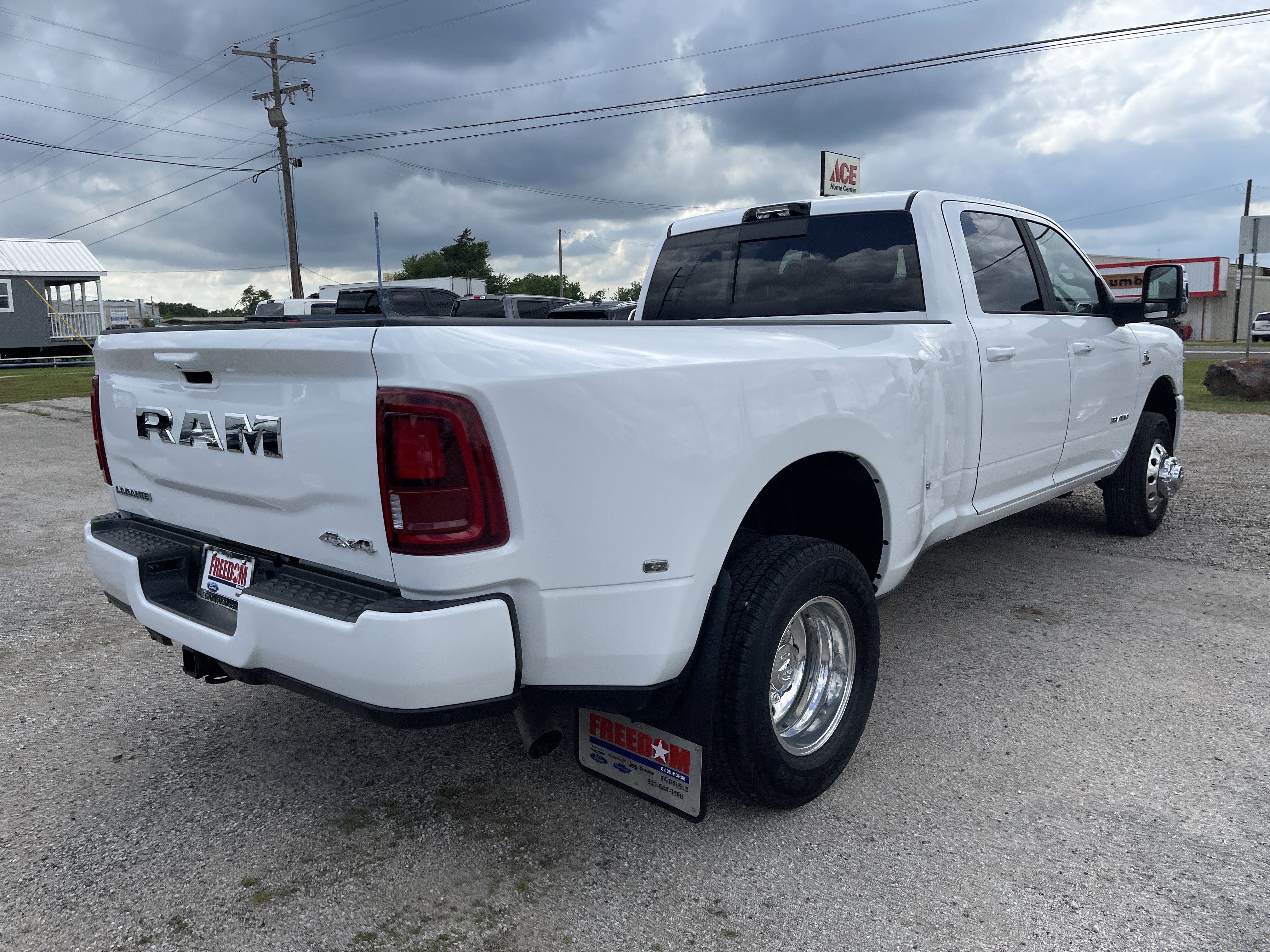 Used 2026 RAM 3500 Laramie w/ Max Tow Package image 4
