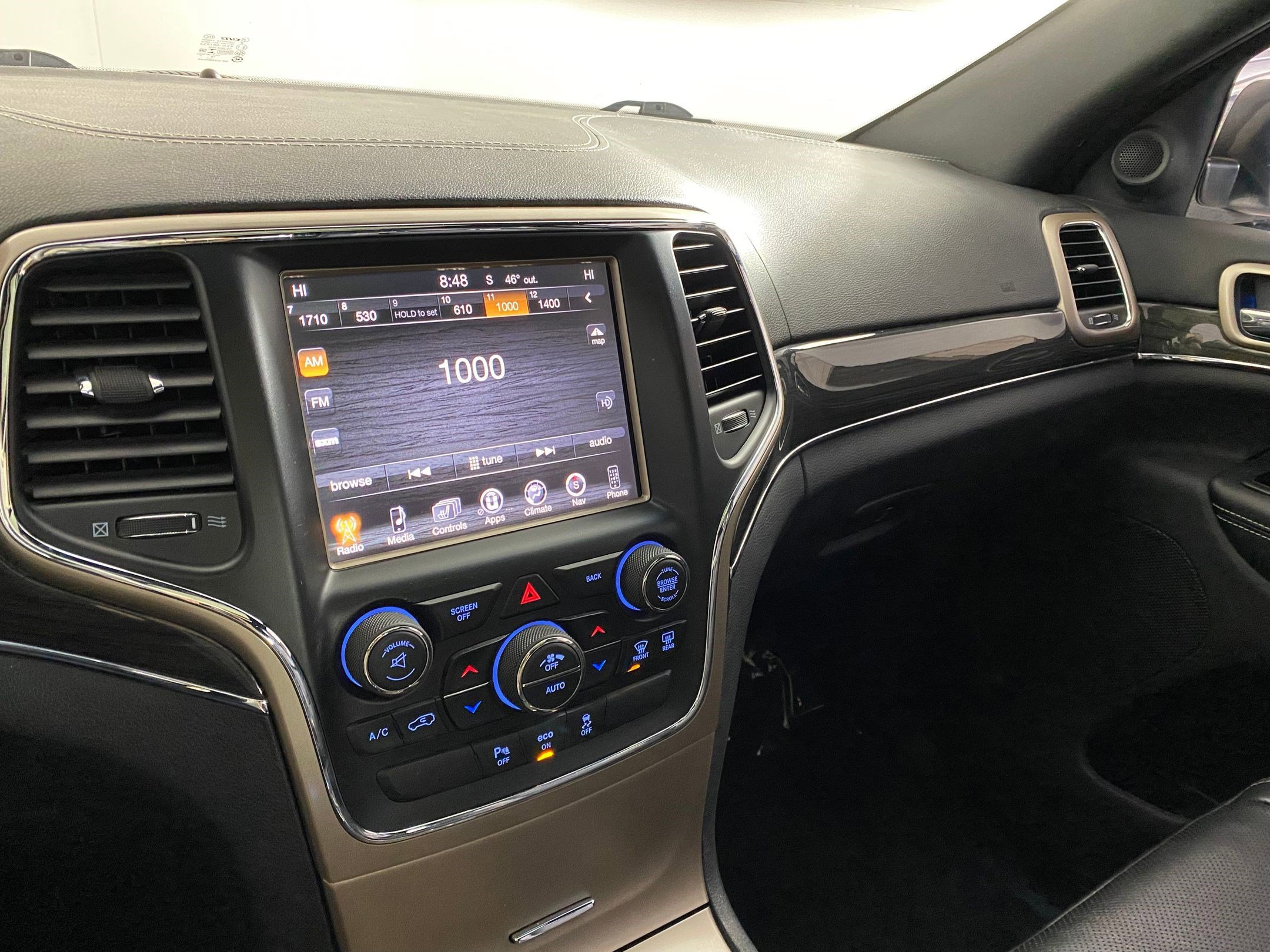 Used 2015 Jeep Grand Cherokee Overland image 25