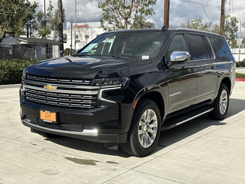 Used 2024 Chevrolet Suburban Premier image 7