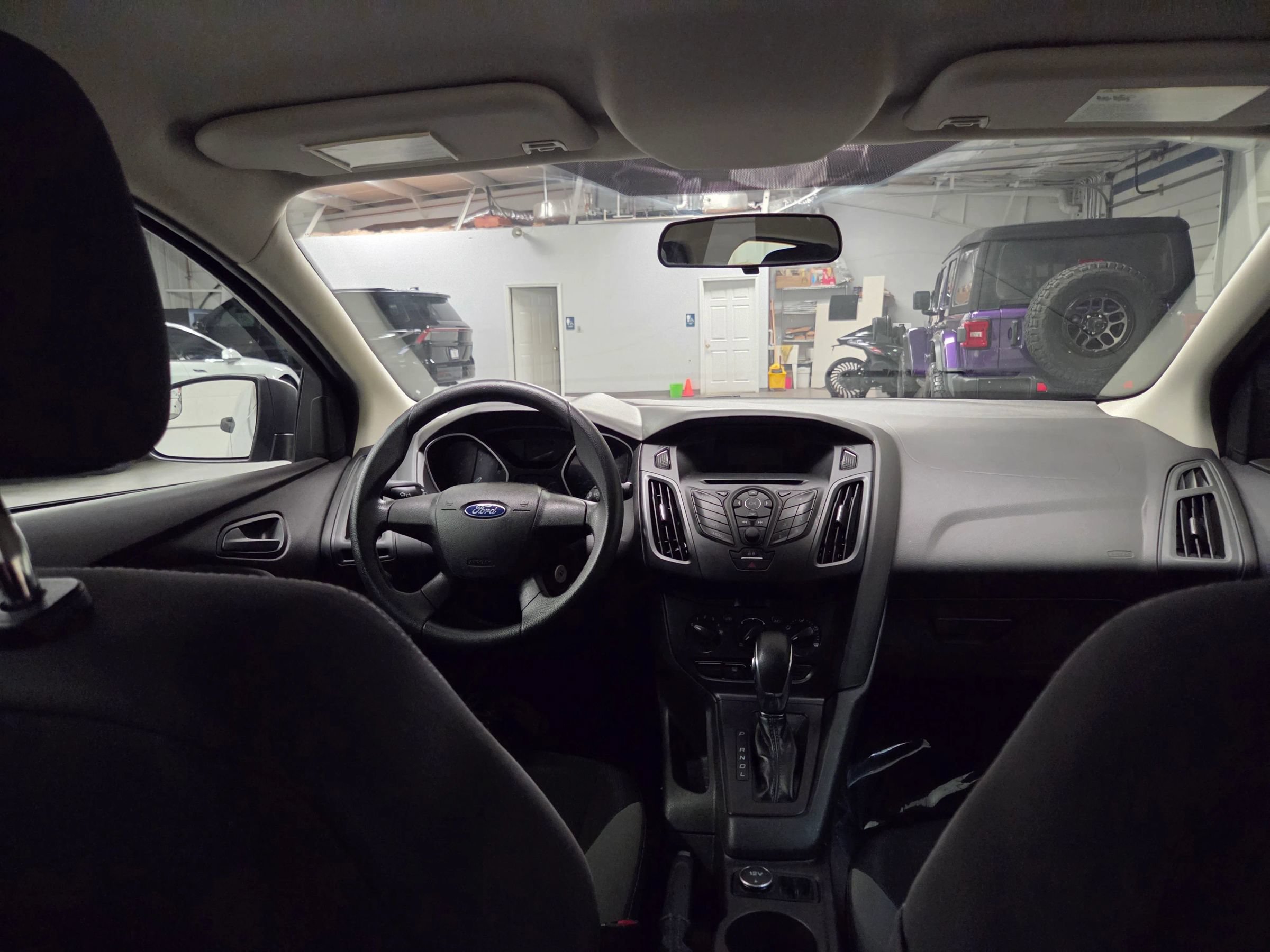 Used 2014 Ford Focus S FWD image 26