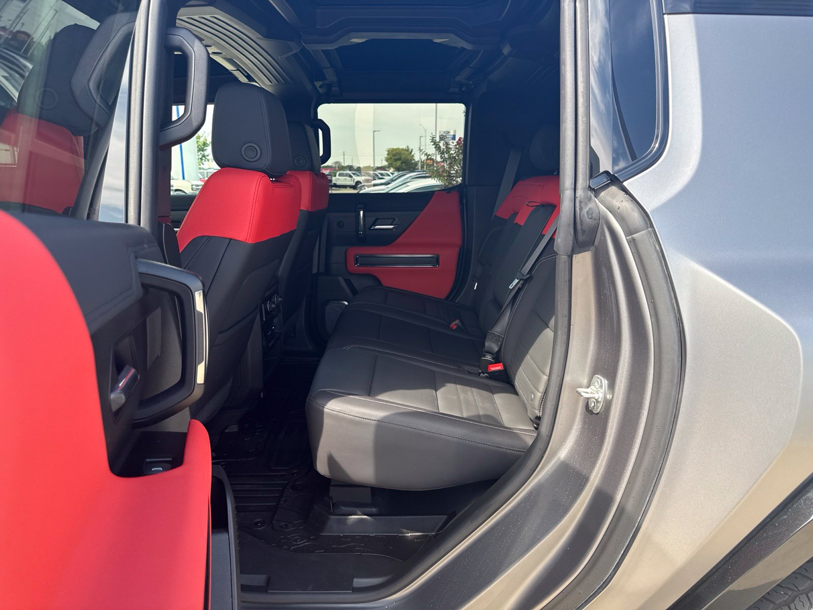 Used 2026 GMC Hummer EV 3X w/ Carbon Fiber Edition Package AWD/4WD image 12