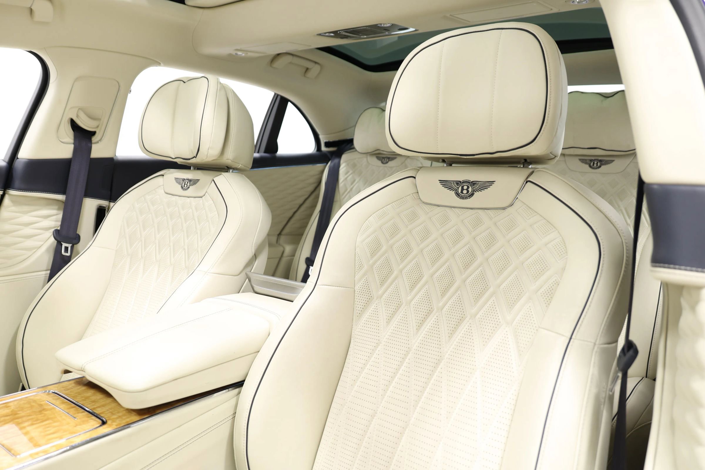 Used 2020 Bentley Flying Spur W12 w/ First Edition Specification image 21