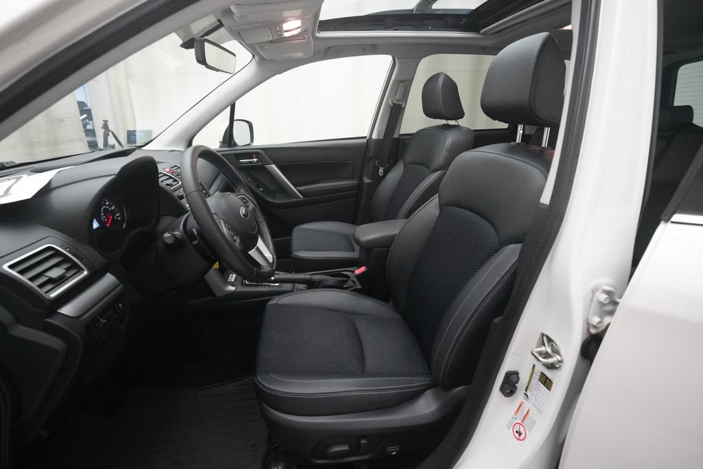 Used 2017 Subaru Forester 2.0XT Premium AWD/4WD image 6