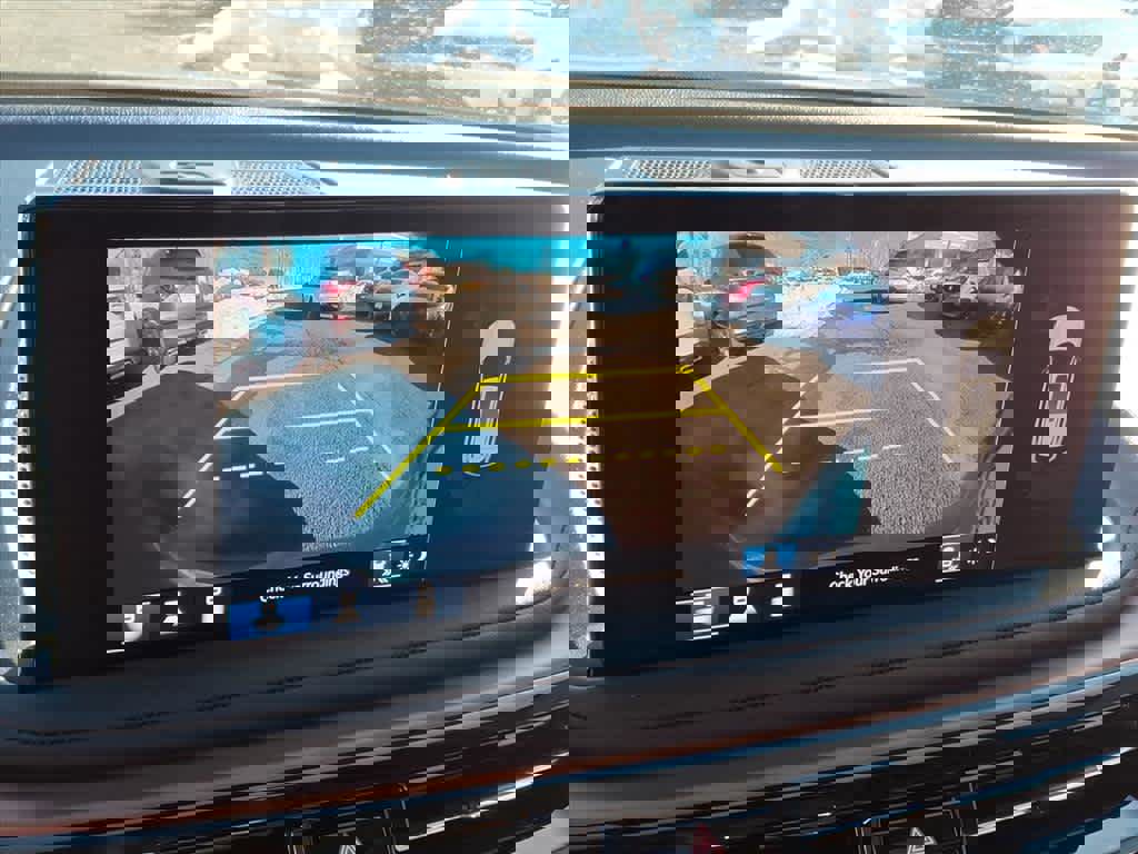 Certified 2026 Acura MDX SH-AWD w/ Technology Package image 32