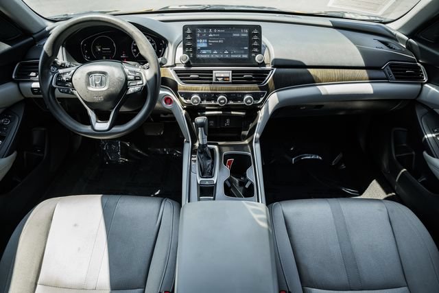 Used 2020 Honda Accord EX image 17
