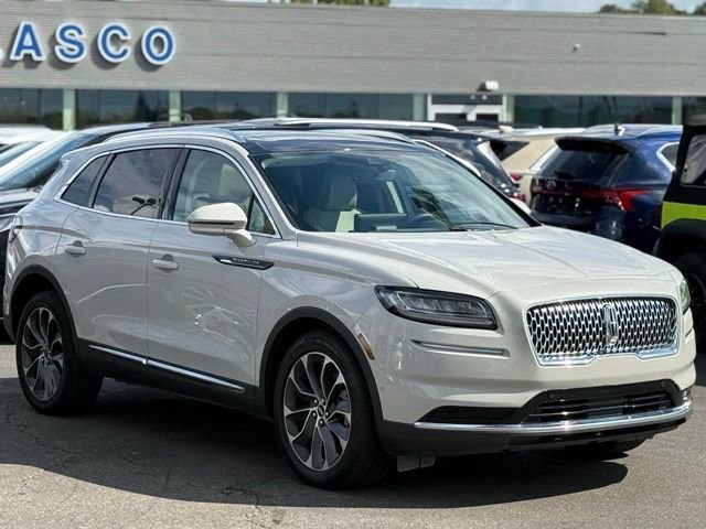 Used 2022 Lincoln Nautilus Reserve w/ Equipment Group 201A image 42