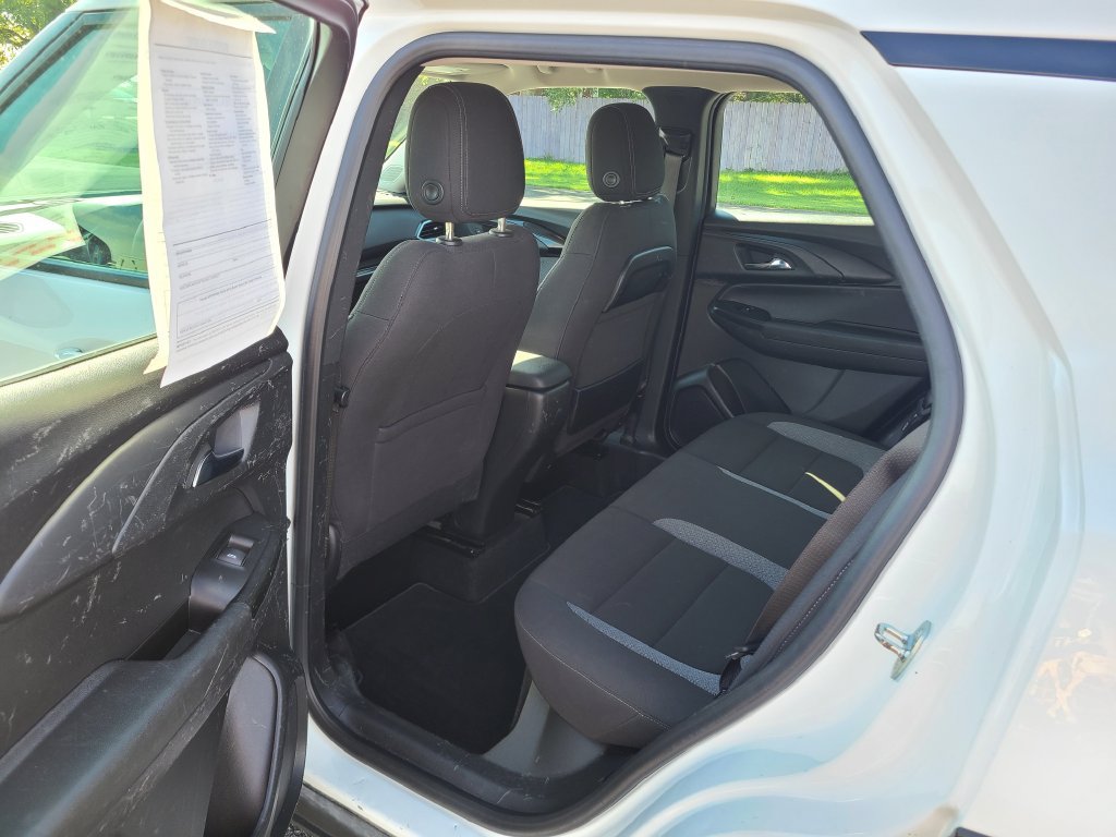 Used 2022 Chevrolet TrailBlazer LS FWD image 18