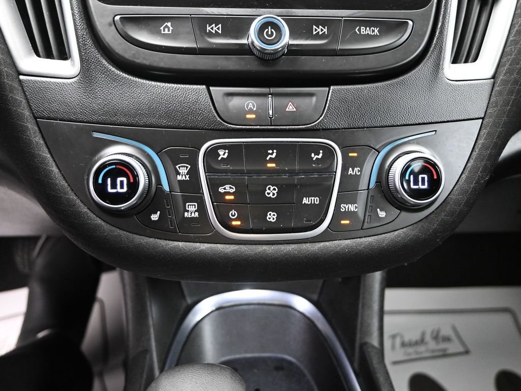 Used 2023 Chevrolet Malibu LT image 15