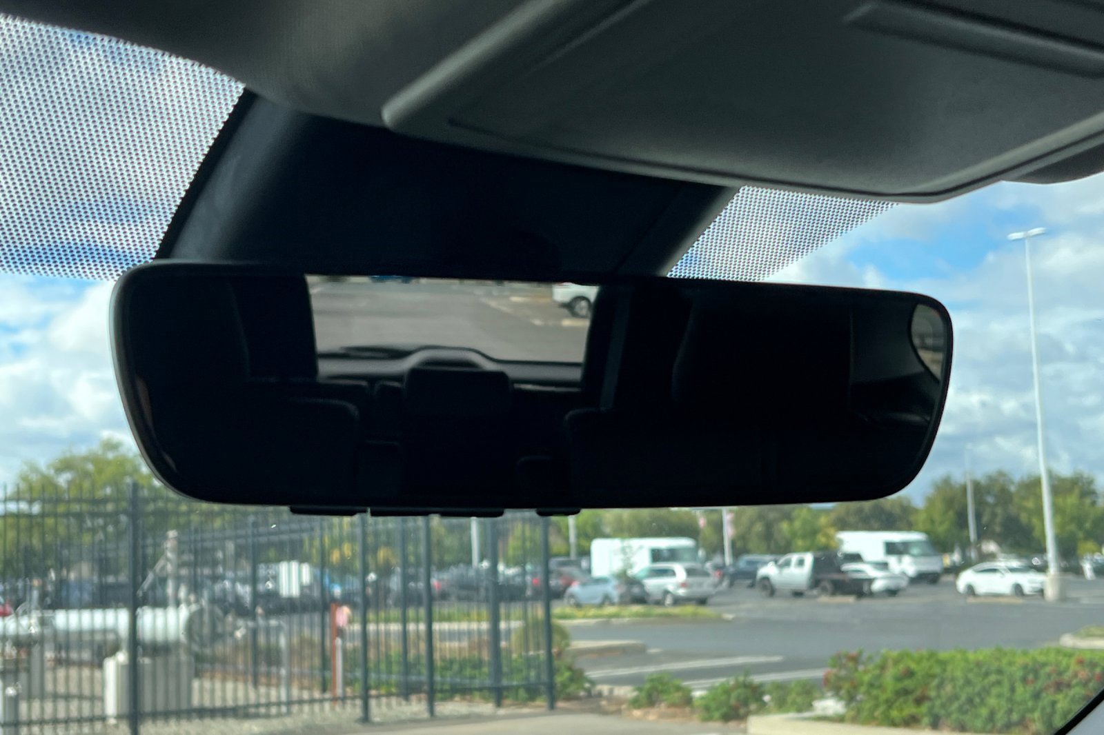 Used 2024 Toyota Highlander XLE image 25