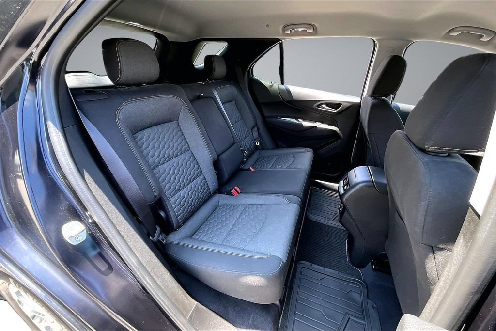 Used 2020 Chevrolet Equinox LT AWD/4WD image 25