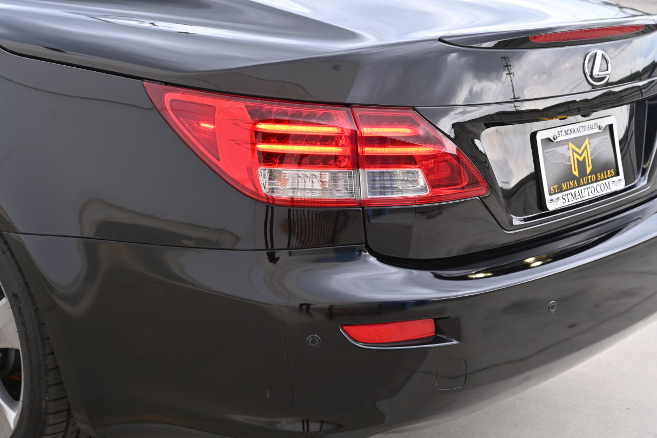 Used 2012 Lexus IS 350C w/ Luxury Pkg RWD image 43