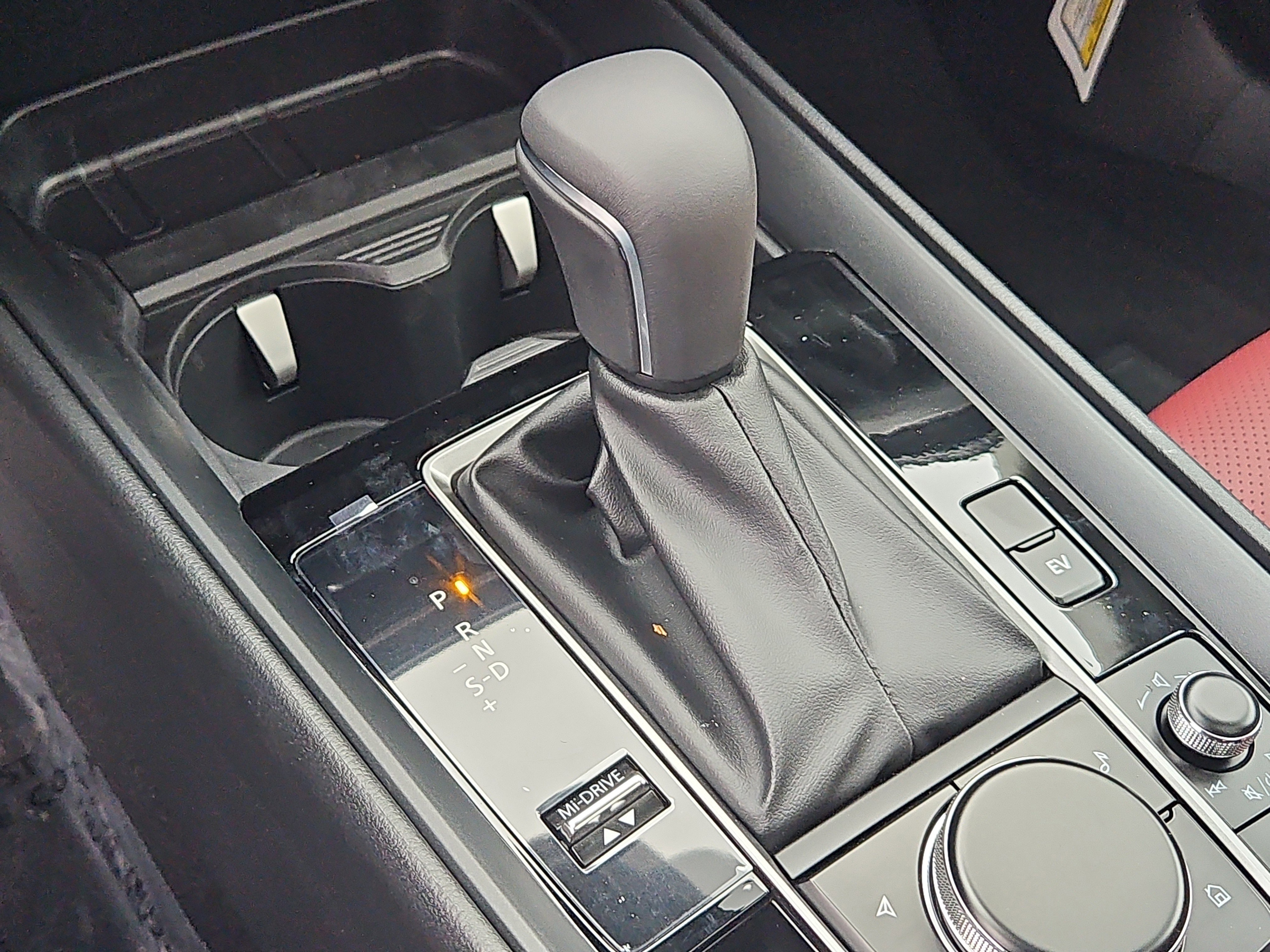 New 2026 MAZDA CX-50 AWD 2.5 Hybrid w/ Weather Package image 7