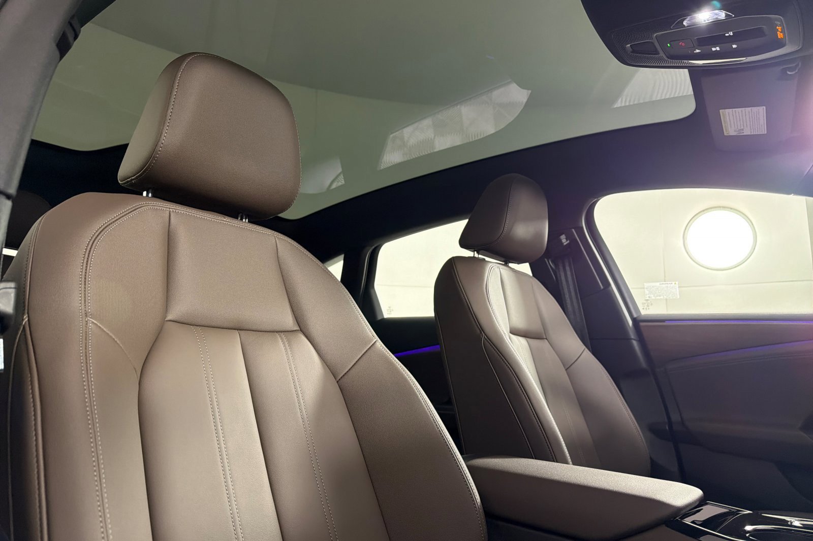 Certified 2025 Audi A6 e-tron Premium Plus w/ Premium Plus image 15