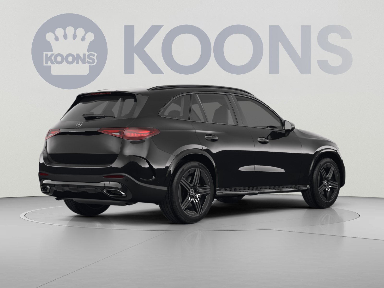Used 2023 Mercedes-Benz GLC 300 4MATIC image 4