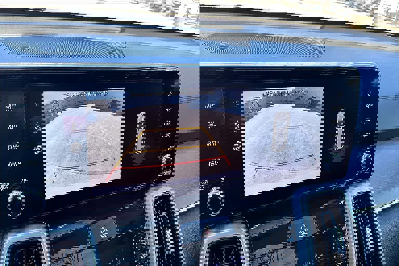 Used 2022 Kia Sorento EX image 23