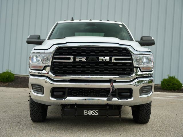 Used 2022 RAM 3500 Big Horn image 3