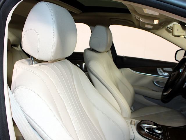 Used 2018 Mercedes-Benz E 300 4MATIC image 28