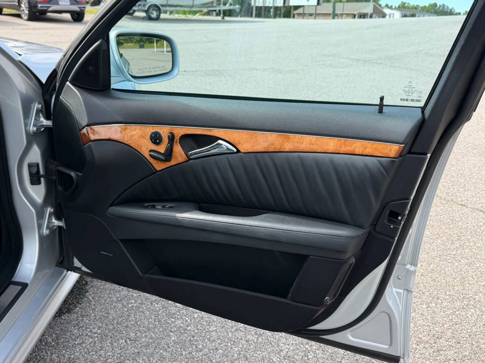 Used 2007 Mercedes-Benz E 63 AMG Sedan image 24