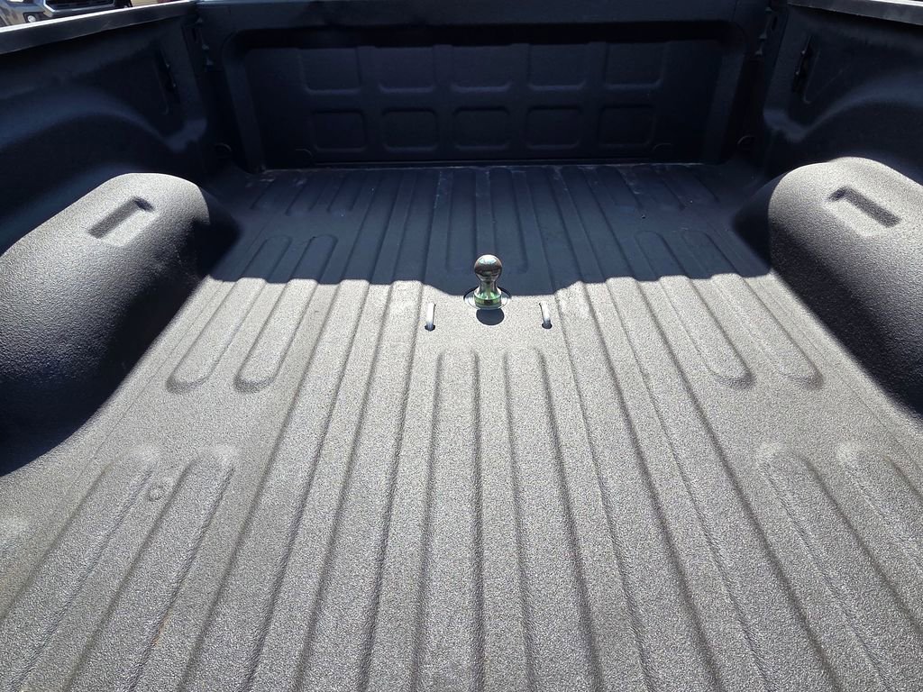 Used 2024 RAM 3500 Limited w/ Towing Technology Group image 10