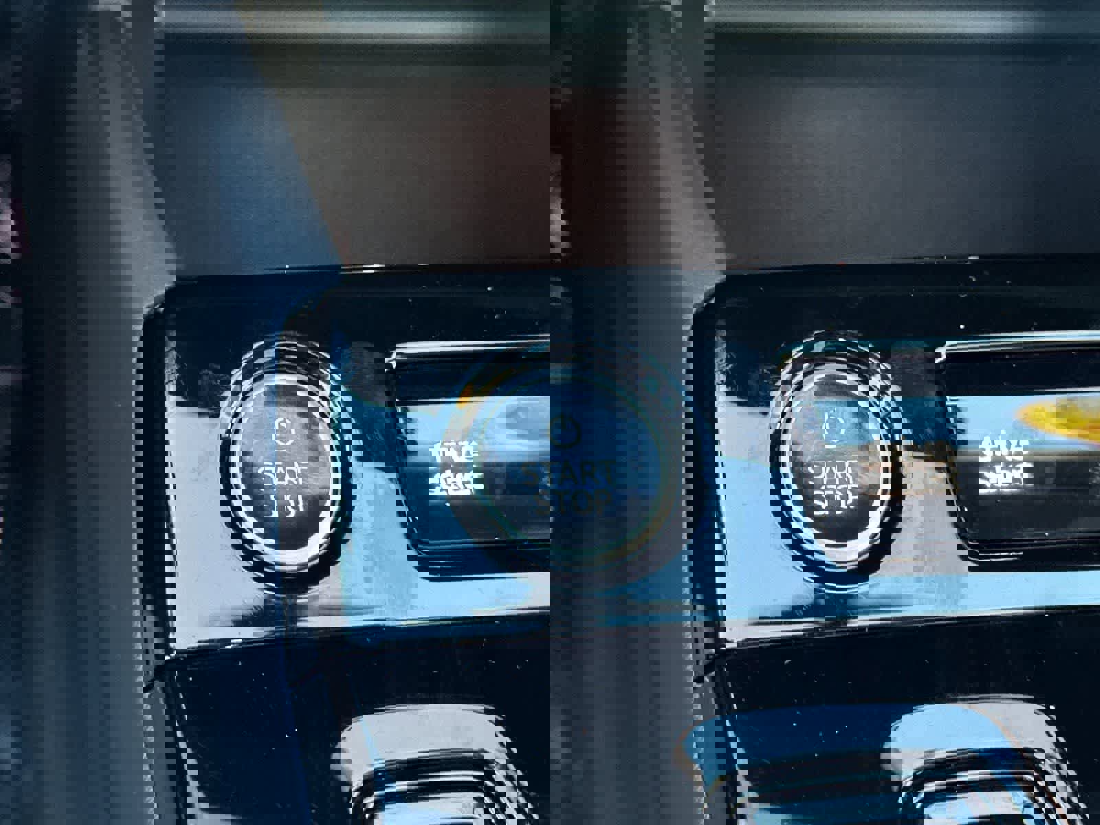 Used 2025 Audi Q6 e-tron Premium w/ Convenience Package image 24