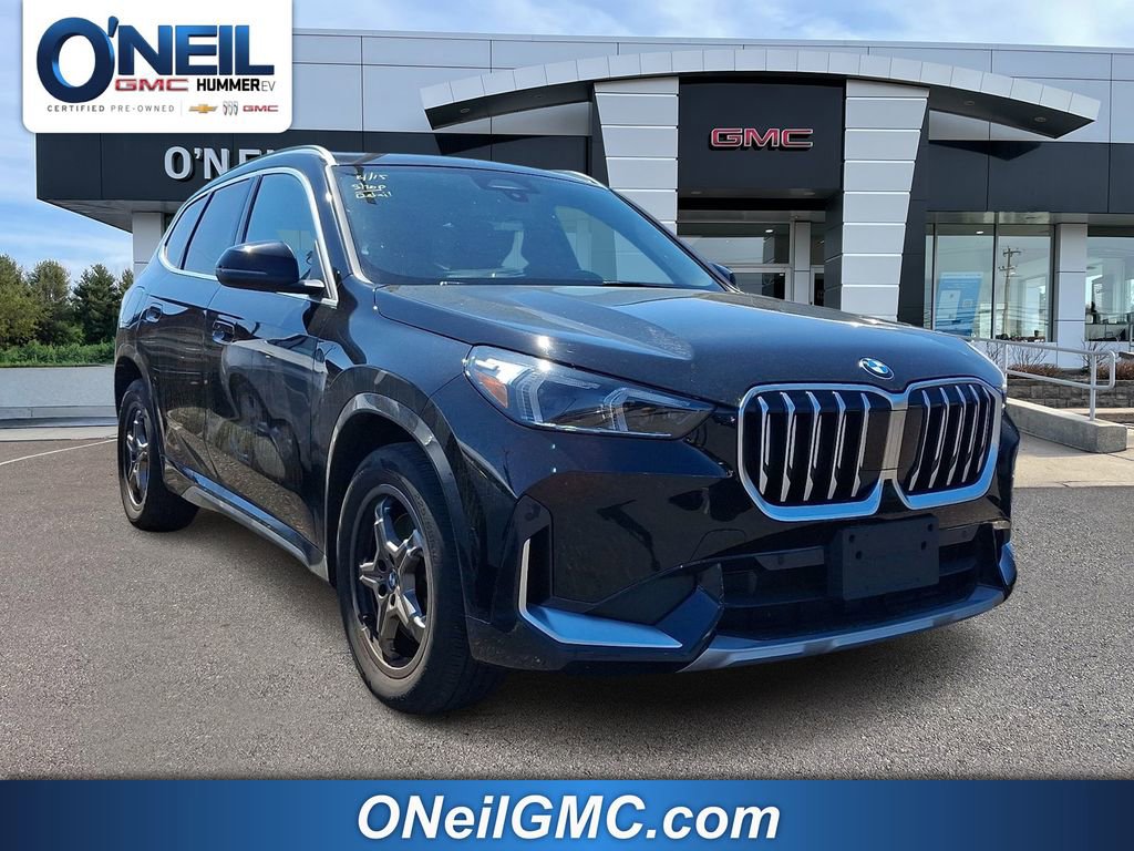 Used 2025 BMW X1 xDrive28i AWD/4WD image 1