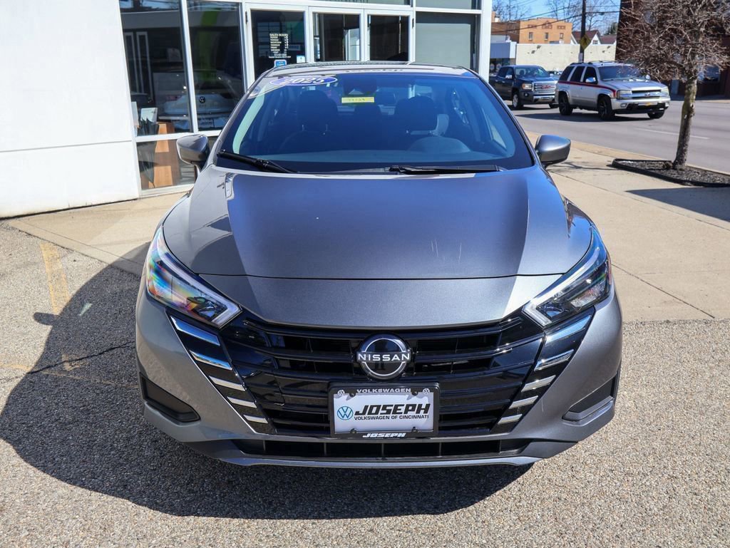 Used 2025 Nissan Versa SV image 8