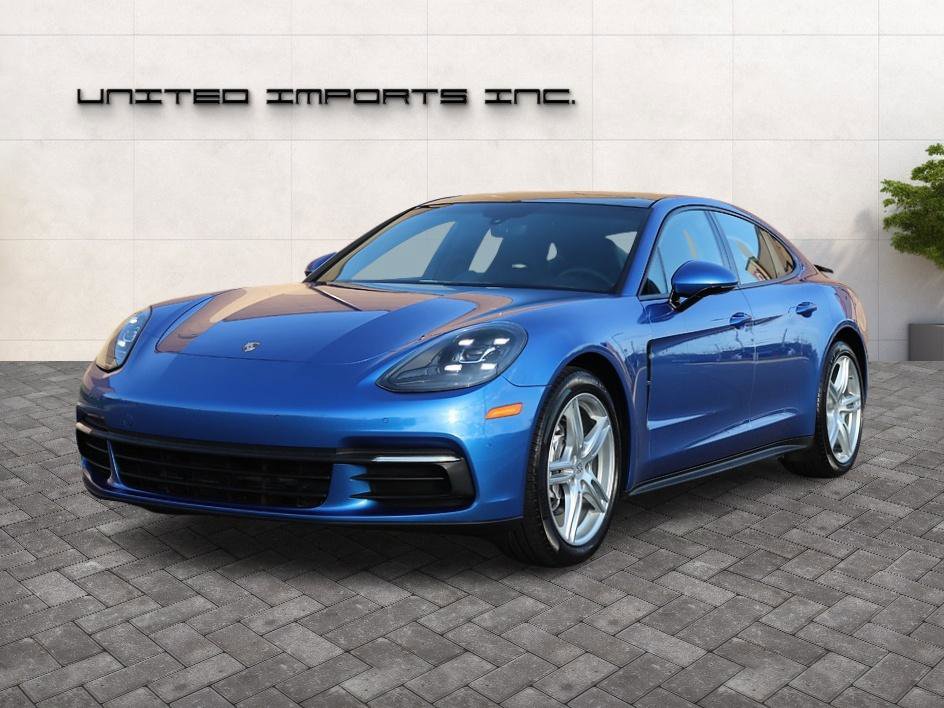 Used 2017 Porsche Panamera 4 image 3