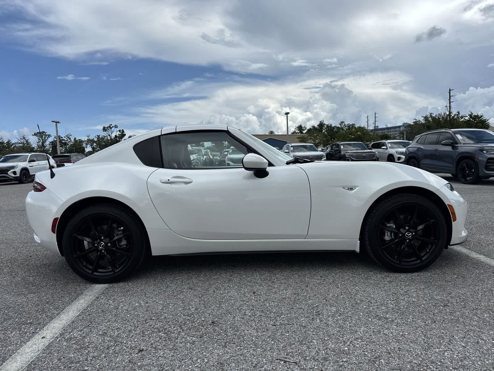 Used 2022 MAZDA MX-5 Miata RF Grand Touring RWD image 15
