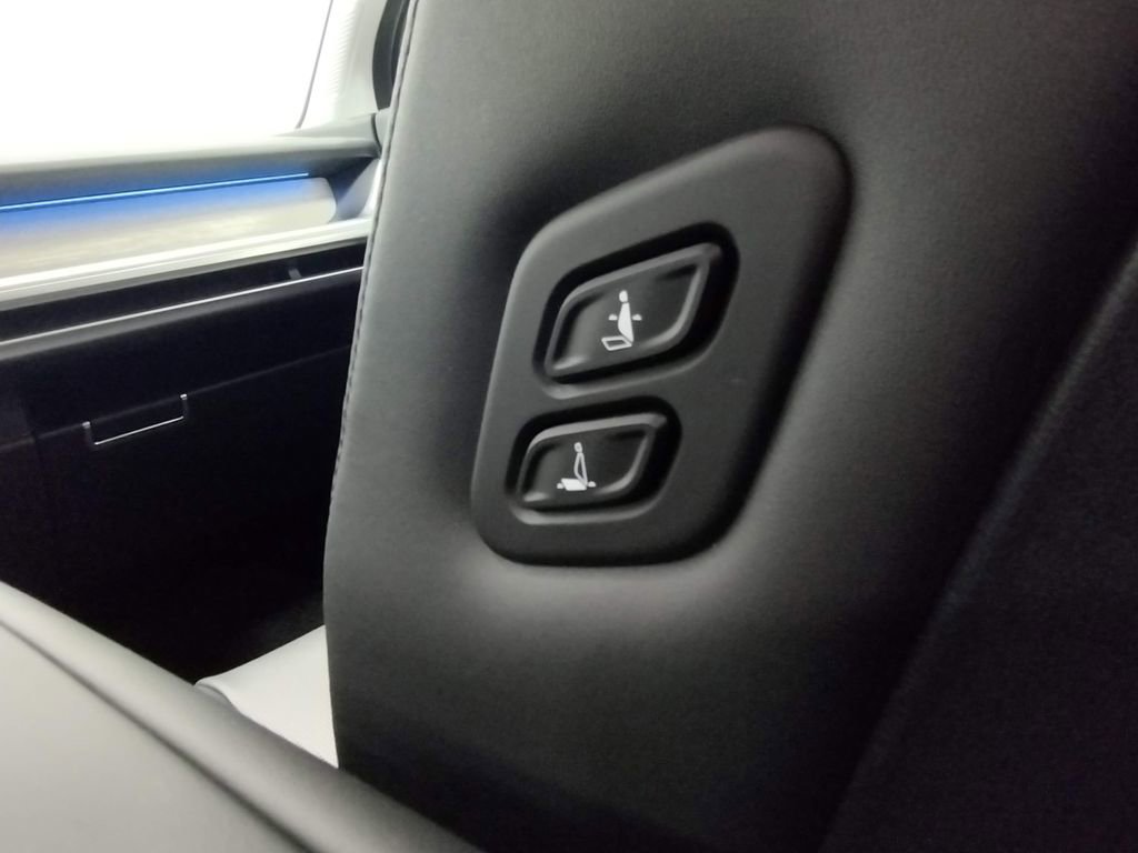 New 2026 Hyundai Ioniq 9 SEL image 38