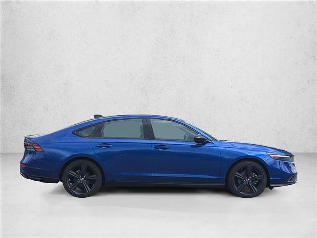 Used 2025 Honda Accord Sport image 4