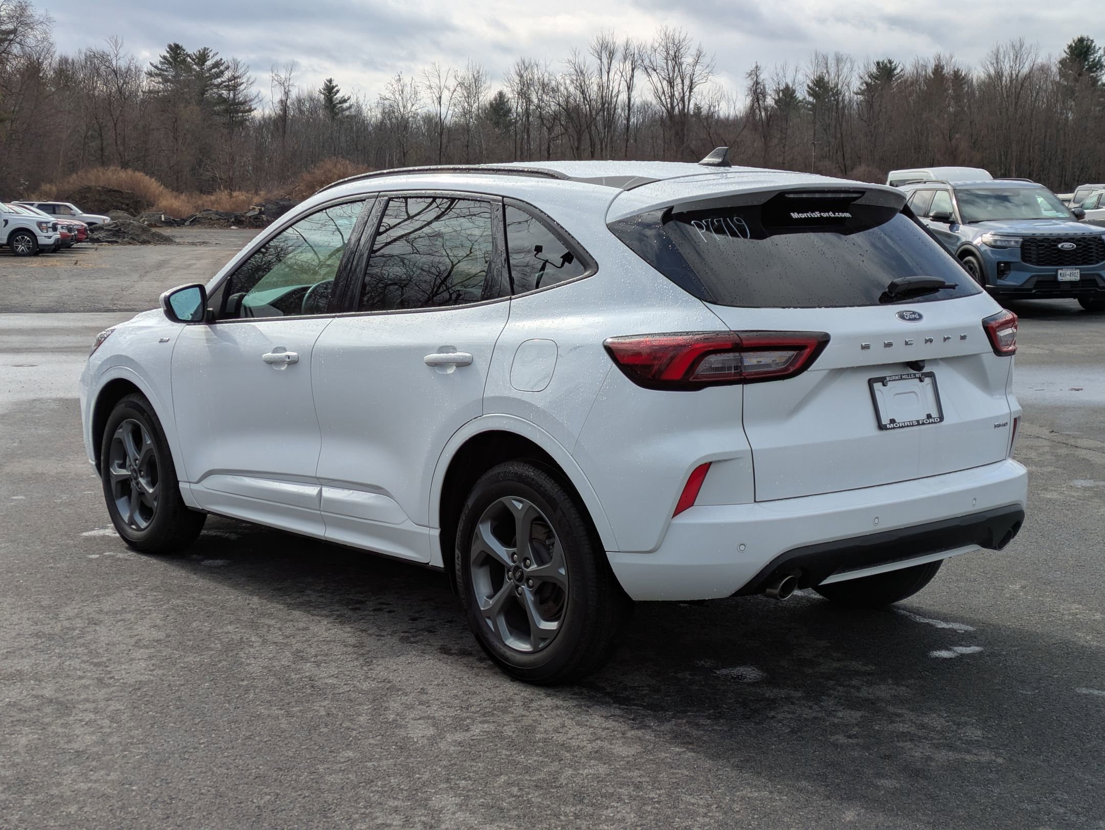 Certified 2023 Ford Escape ST-Line Select w/ Tech Pack #1 image 4