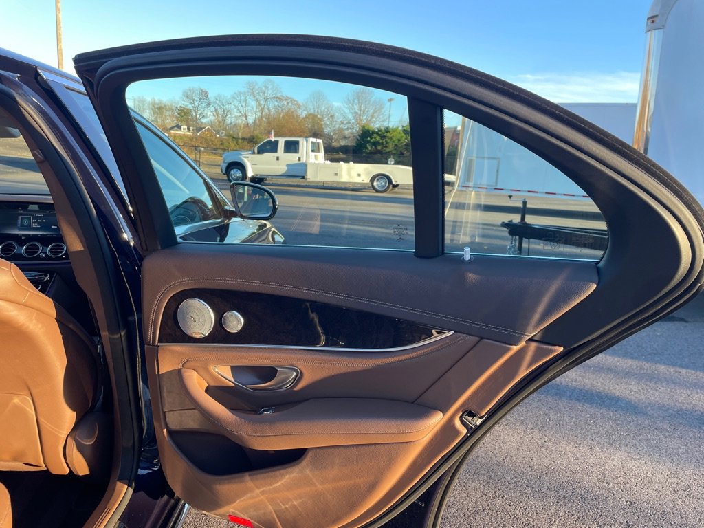 Used 2017 Mercedes-Benz E 300 image 19