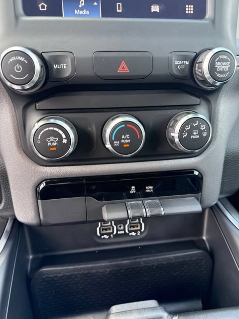 Used 2022 RAM 1500 Big Horn AWD/4WD image 20