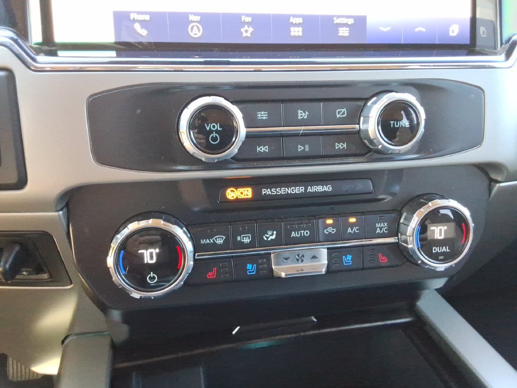 Used 2022 Ford F250 Lariat w/ Chrome Package AWD/4WD image 34