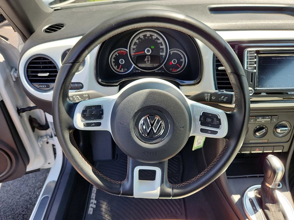 Used 2017 Volkswagen Beetle 1.8T Classic FWD image 20