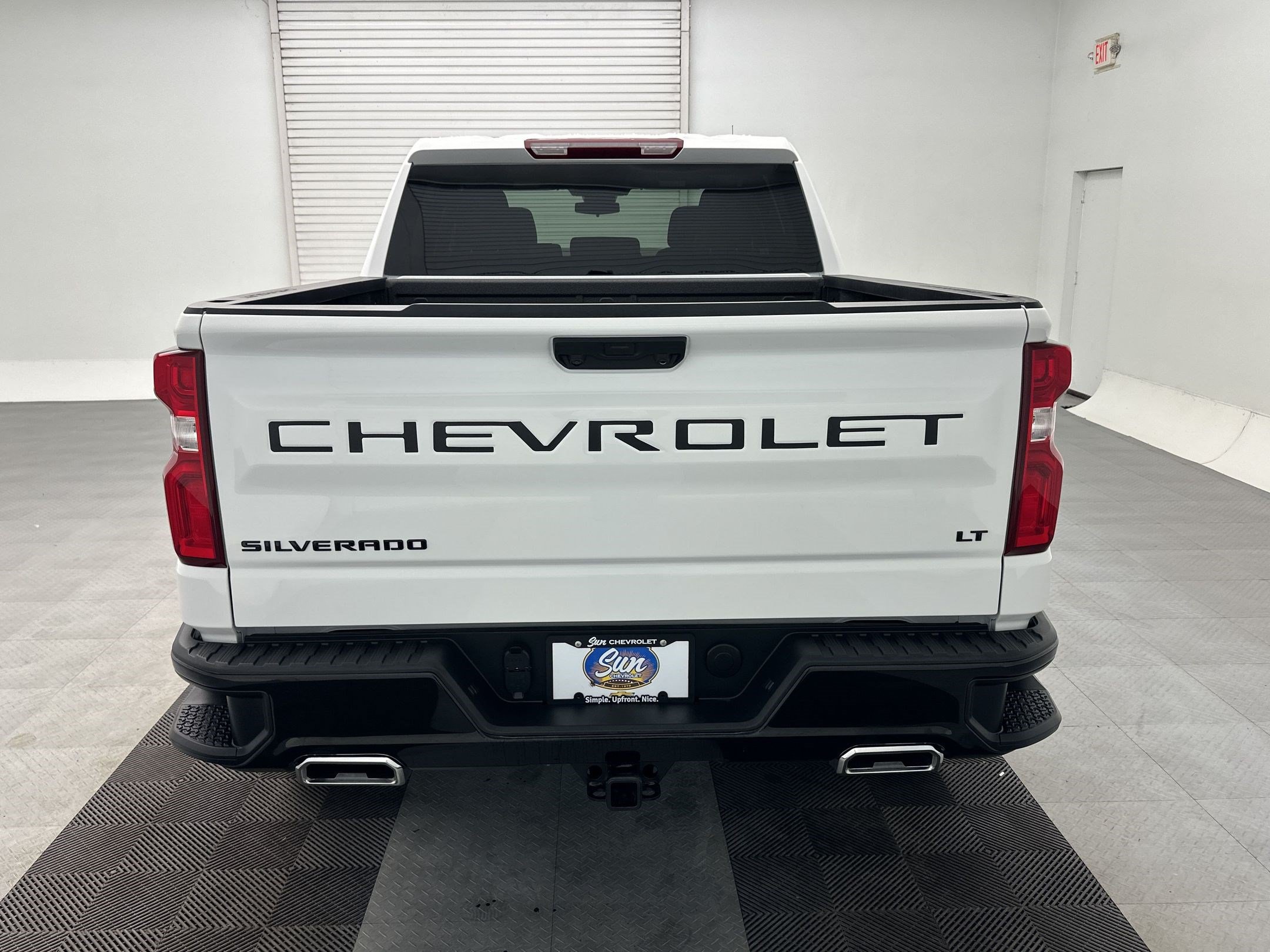 New 2026 Chevrolet Silverado 1500 LT Trail Boss w/ LPO, Dark Essentials Package AWD/4WD image 10