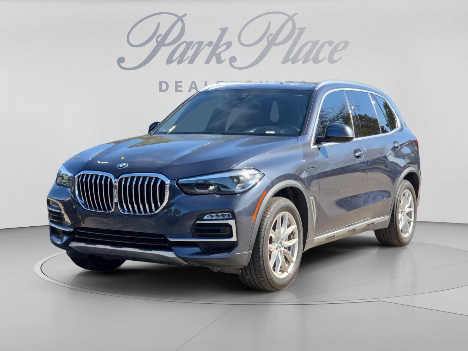 Used 2021 BMW X5 xDrive45e w/ Premium Package AWD/4WD image 1