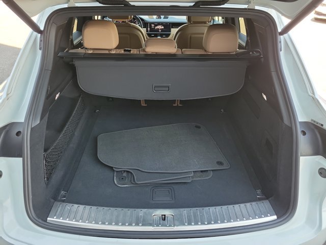 Used 2019 Porsche Cayenne AWD/4WD image 15