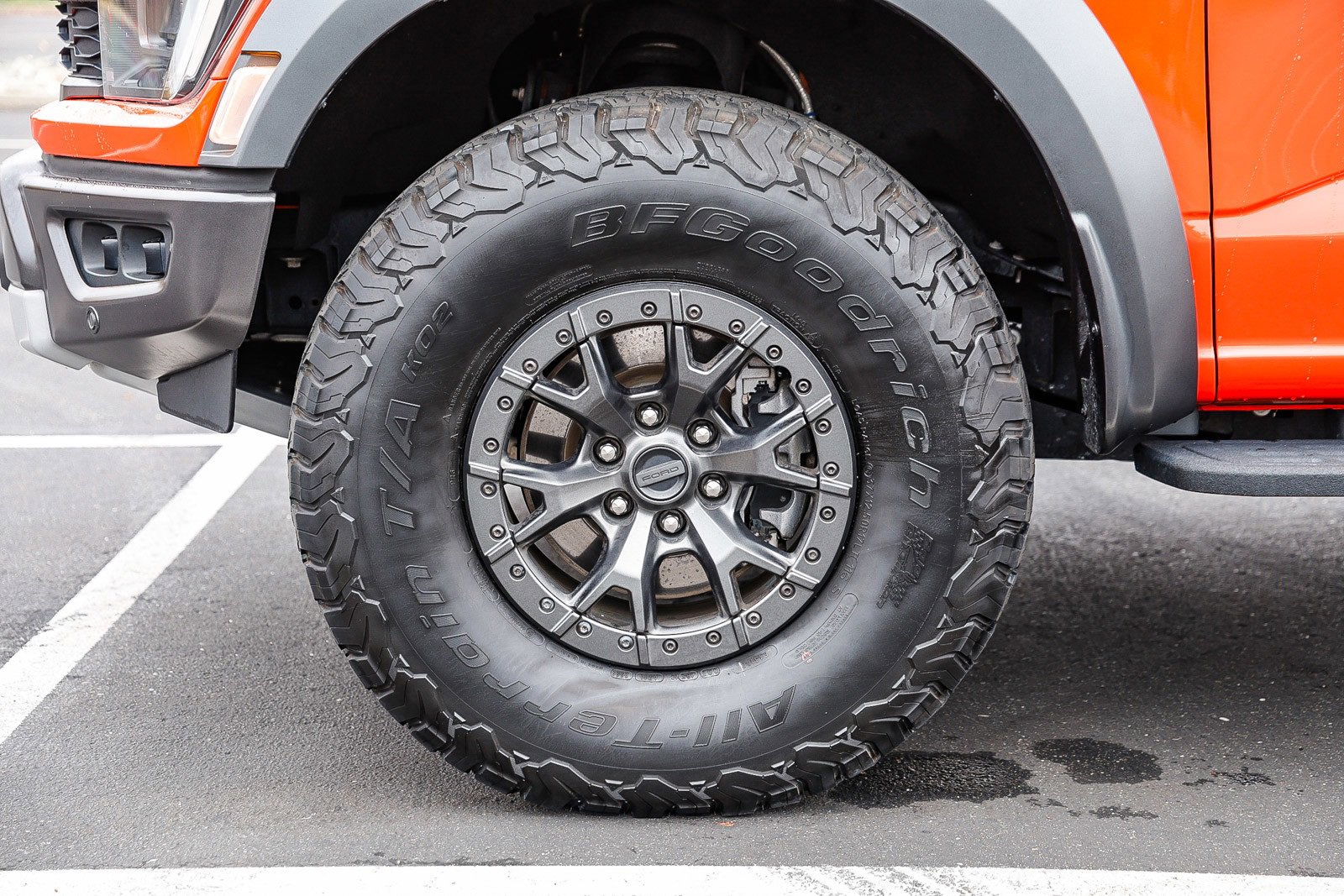 Used 2022 Ford F150 Raptor w/ Raptor 37 Performance Package image 9