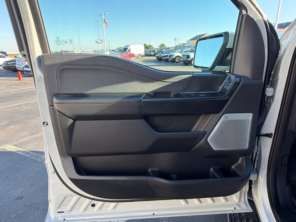 Used 2023 Ford F150 Raptor AWD/4WD image 28