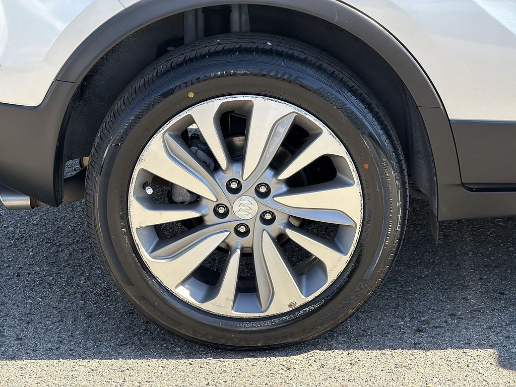 Used 2020 Buick Encore Preferred FWD image 30